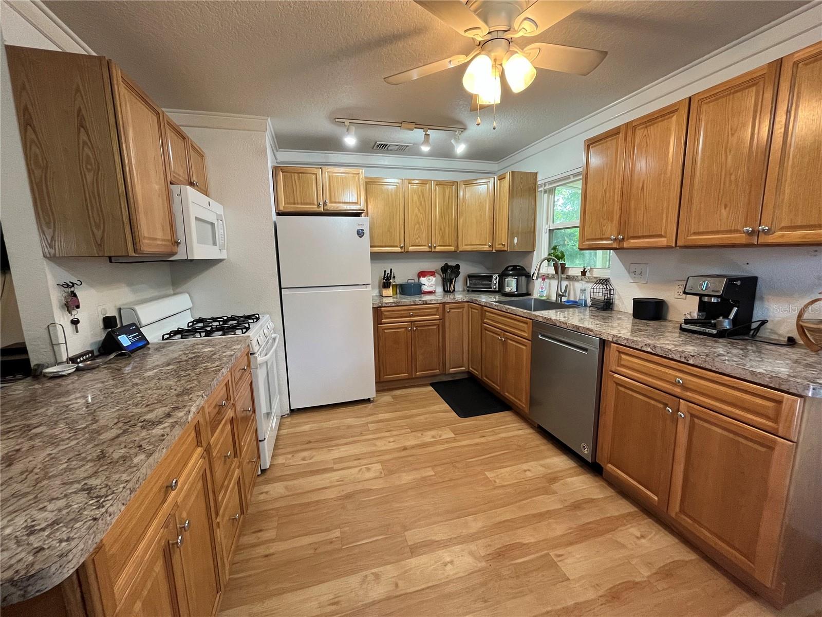 1816 WEEKS AVE, ORLANDO, FL, 32806