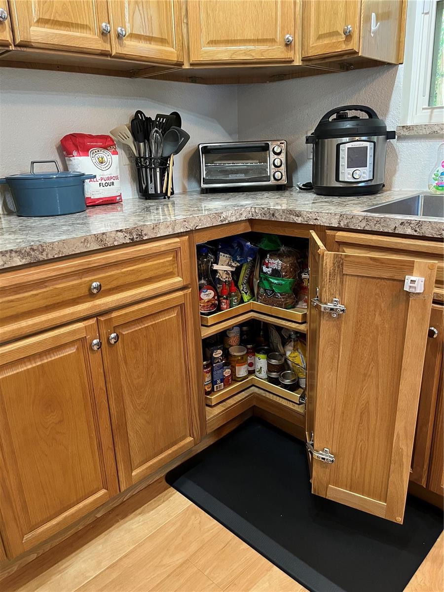 1816 WEEKS AVE, ORLANDO, FL, 32806