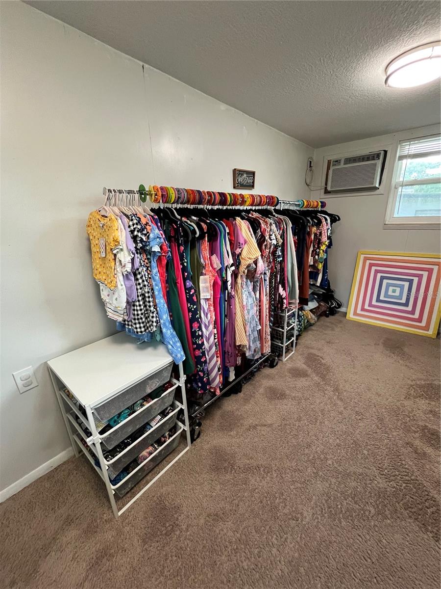 1816 WEEKS AVE, ORLANDO, FL, 32806