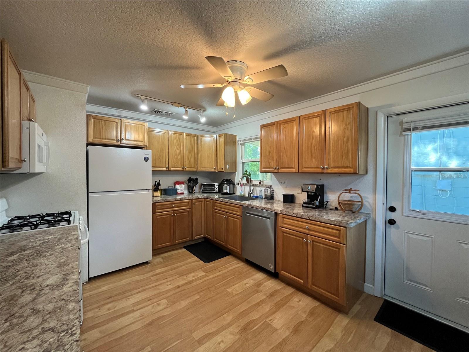 1816 WEEKS AVE, ORLANDO, FL, 32806