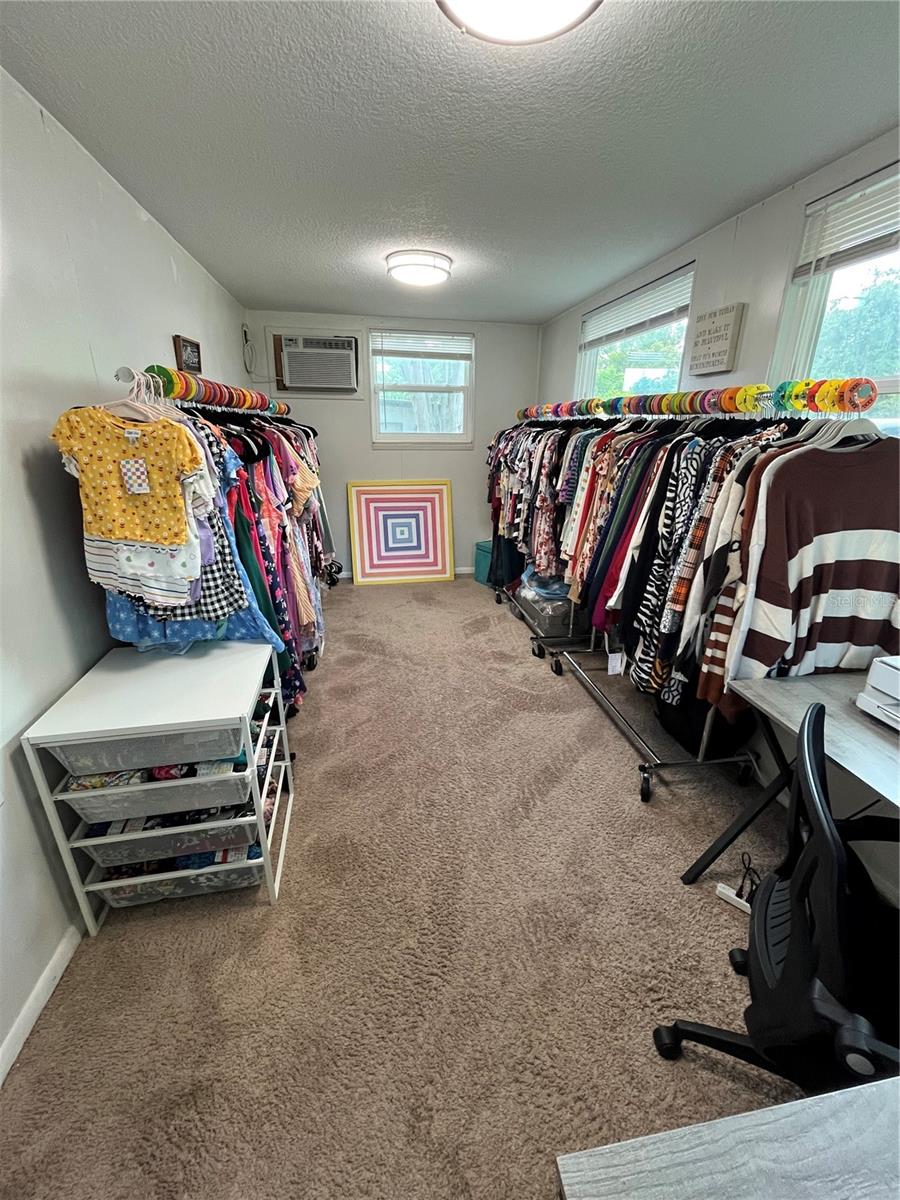 1816 WEEKS AVE, ORLANDO, FL, 32806