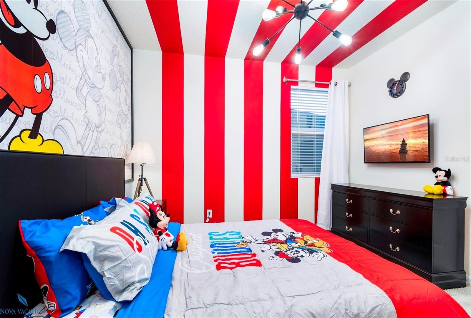 8915 TROPICAL HAVEN CT, KISSIMMEE, FL, 34747