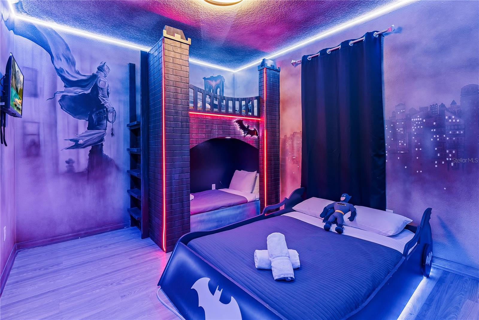 8915 TROPICAL HAVEN CT, KISSIMMEE, FL, 34747