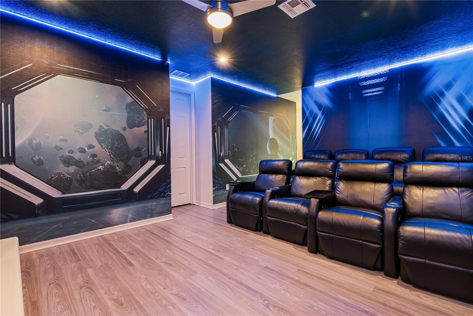 8915 TROPICAL HAVEN CT, KISSIMMEE, FL, 34747