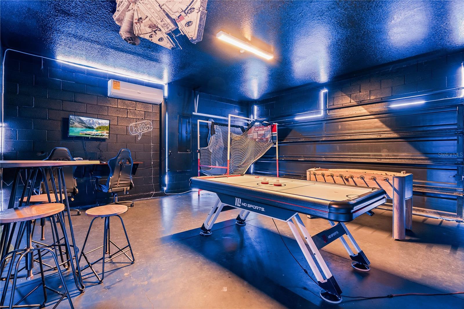 8915 TROPICAL HAVEN CT, KISSIMMEE, FL, 34747