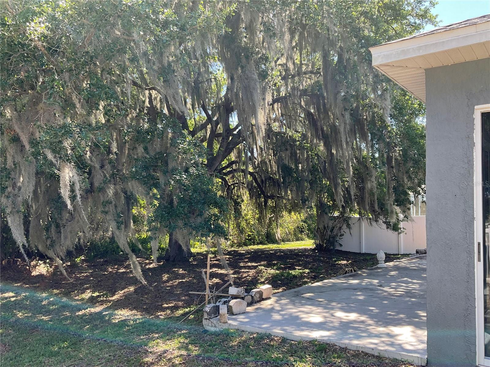 132 GOLF AIRE BLVD, HAINES CITY, FL, 33844