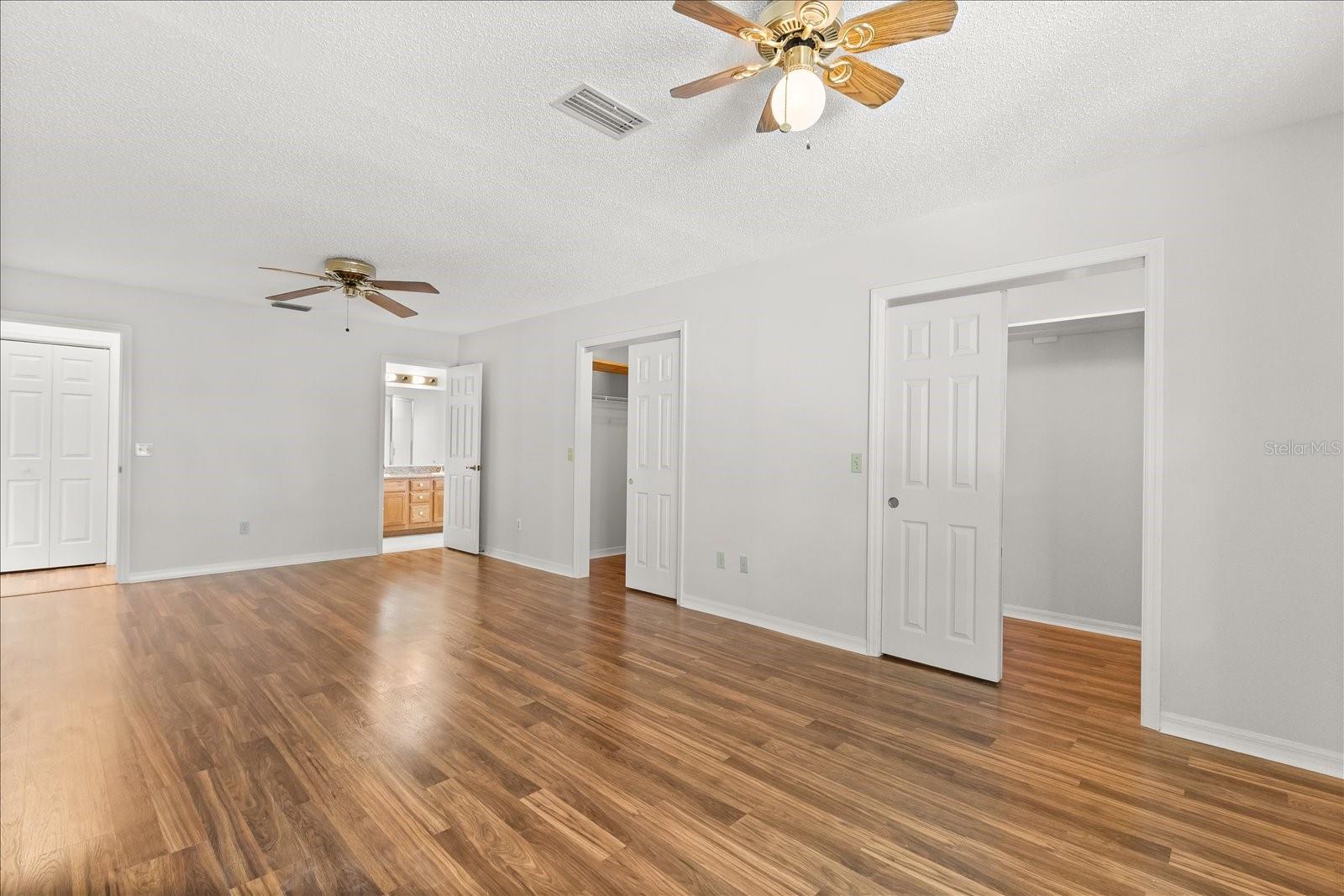 501 HERRERA CT, THE VILLAGES, FL, 32159