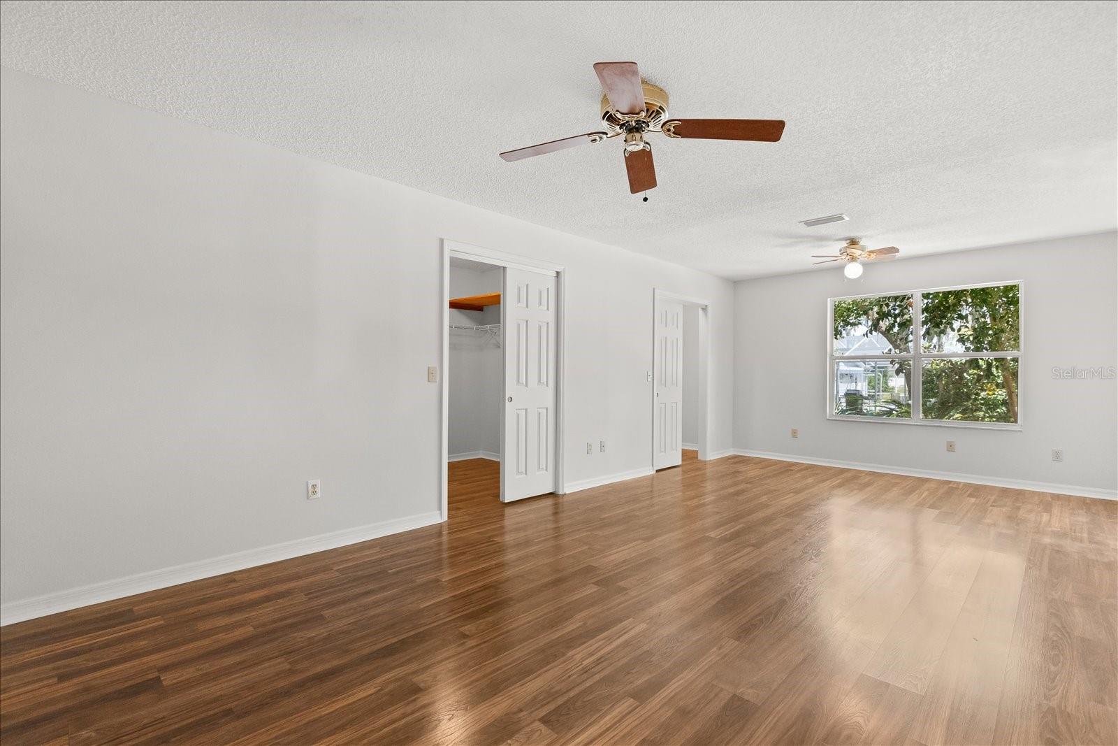 501 HERRERA CT, THE VILLAGES, FL, 32159