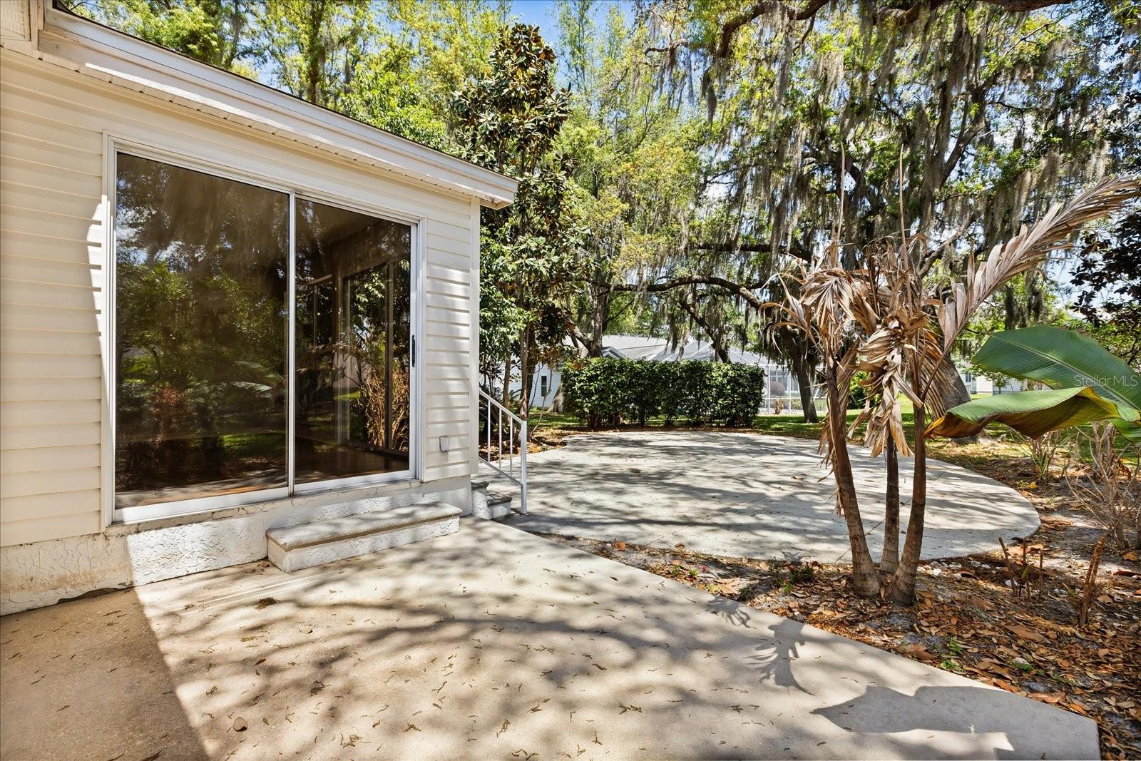 501 HERRERA CT, THE VILLAGES, FL, 32159