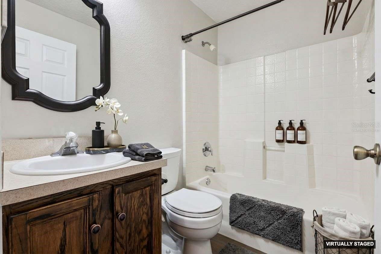 884 BELHAVEN DR, ORLANDO, FL, 32828