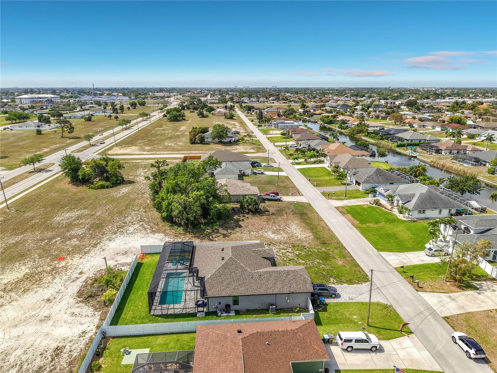 1305 SW 8TH PL, CAPE CORAL, FL, 33991