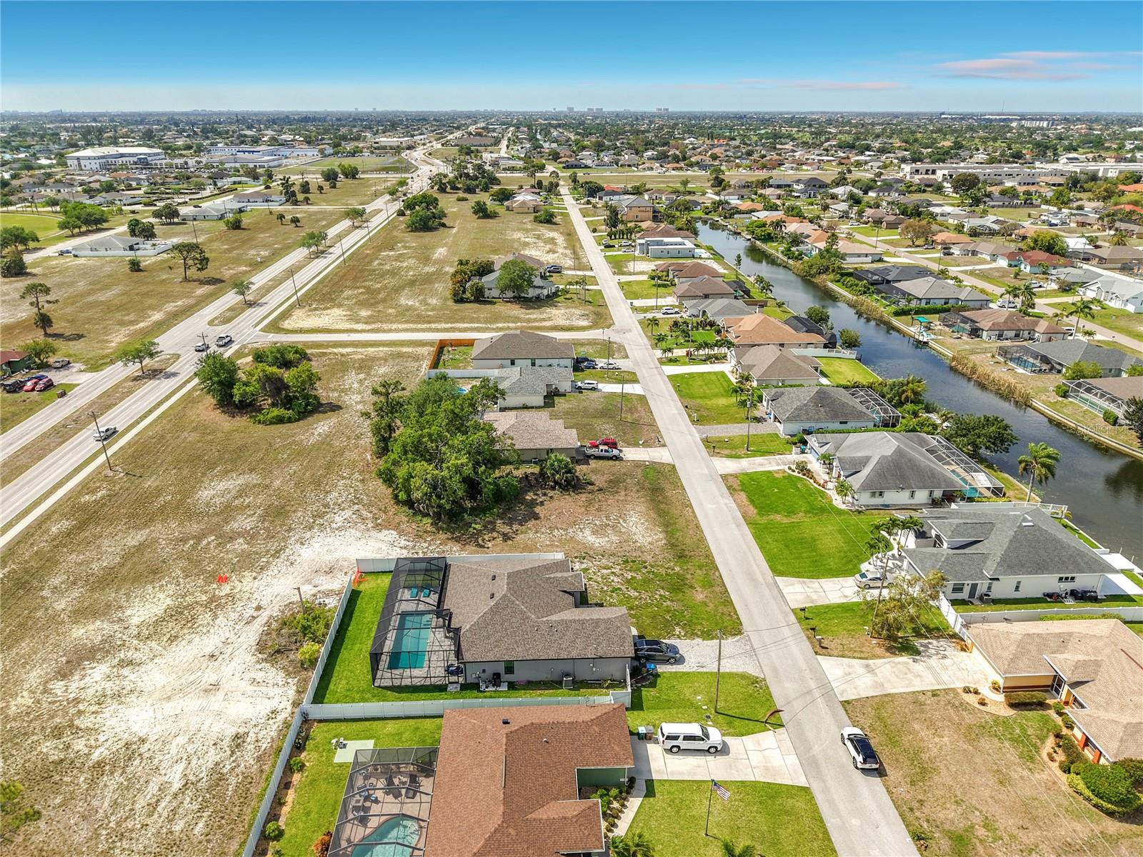 1305 SW 8TH PL, CAPE CORAL, FL, 33991