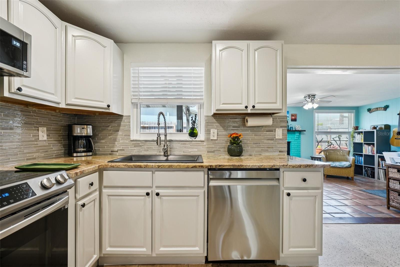 4201 BEACON SQUARE DR, HOLIDAY, FL, 34691