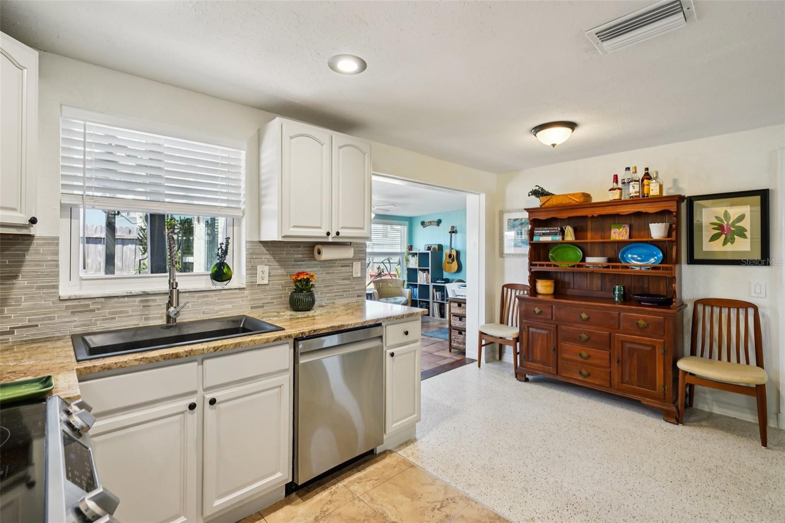 4201 BEACON SQUARE DR, HOLIDAY, FL, 34691