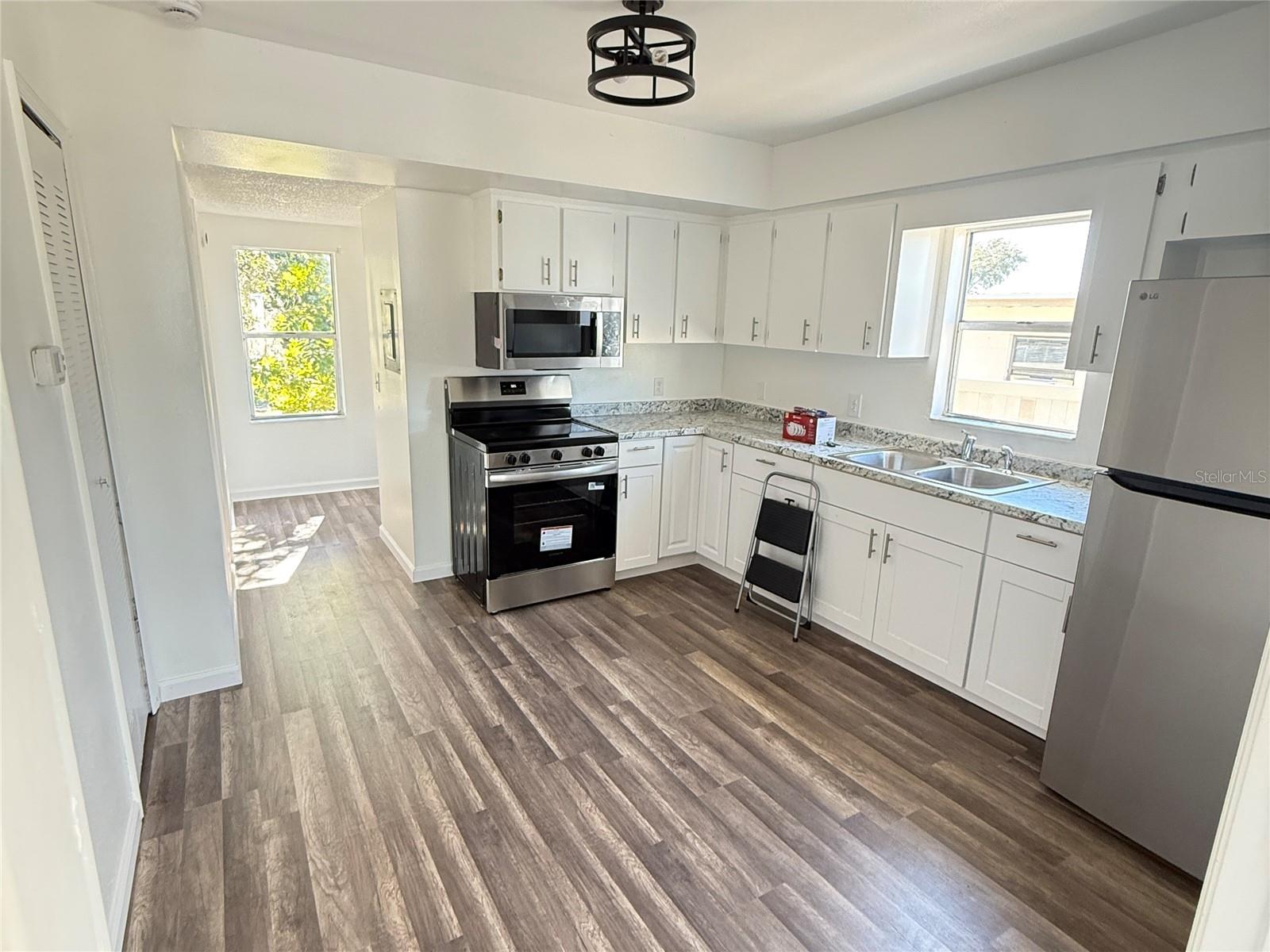 323 DORSETT AVE, LAKE WALES, FL, 33853