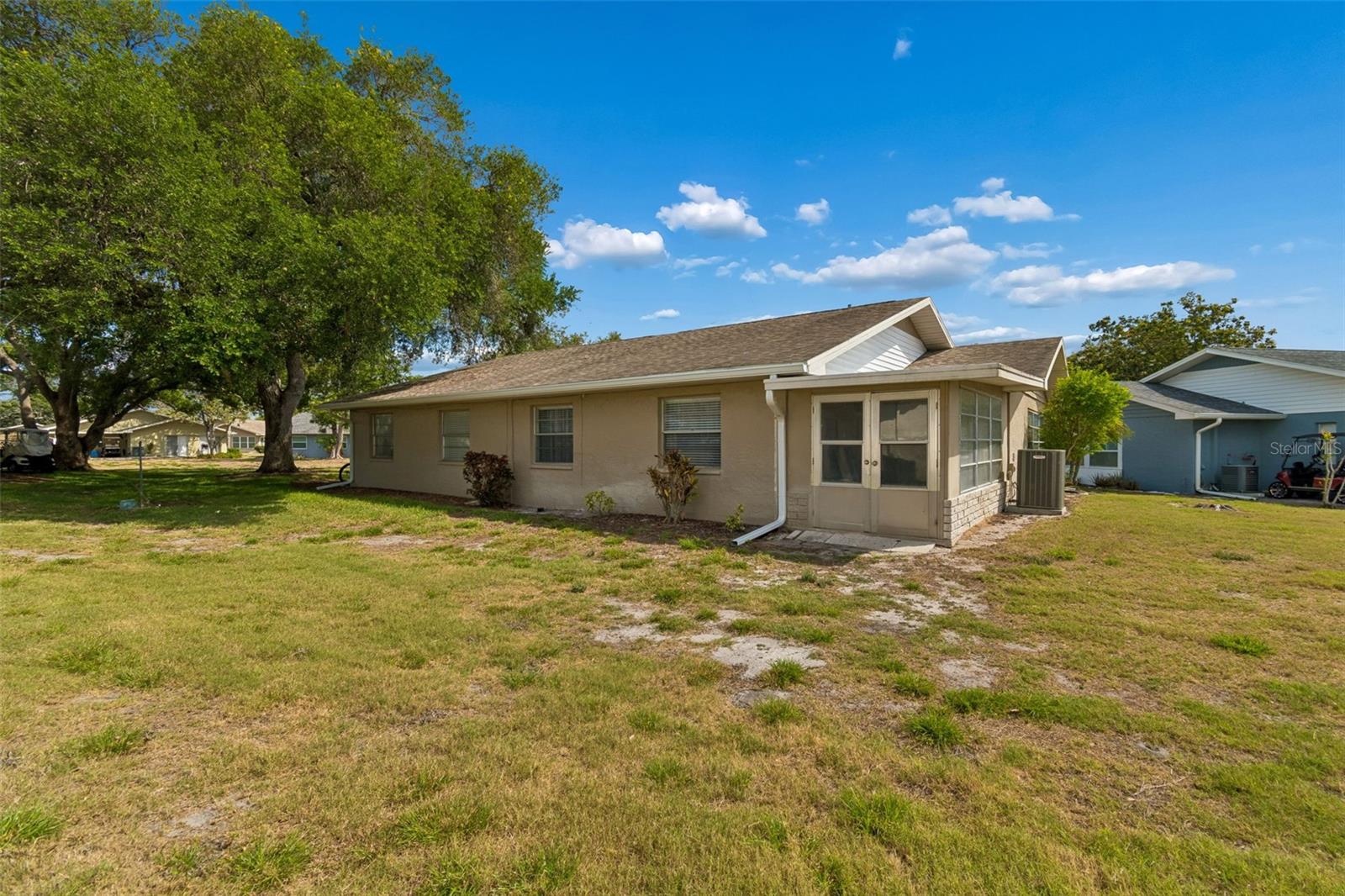 1904 CANTERBURY LN #5, SUN CITY CENTER, FL, 33573