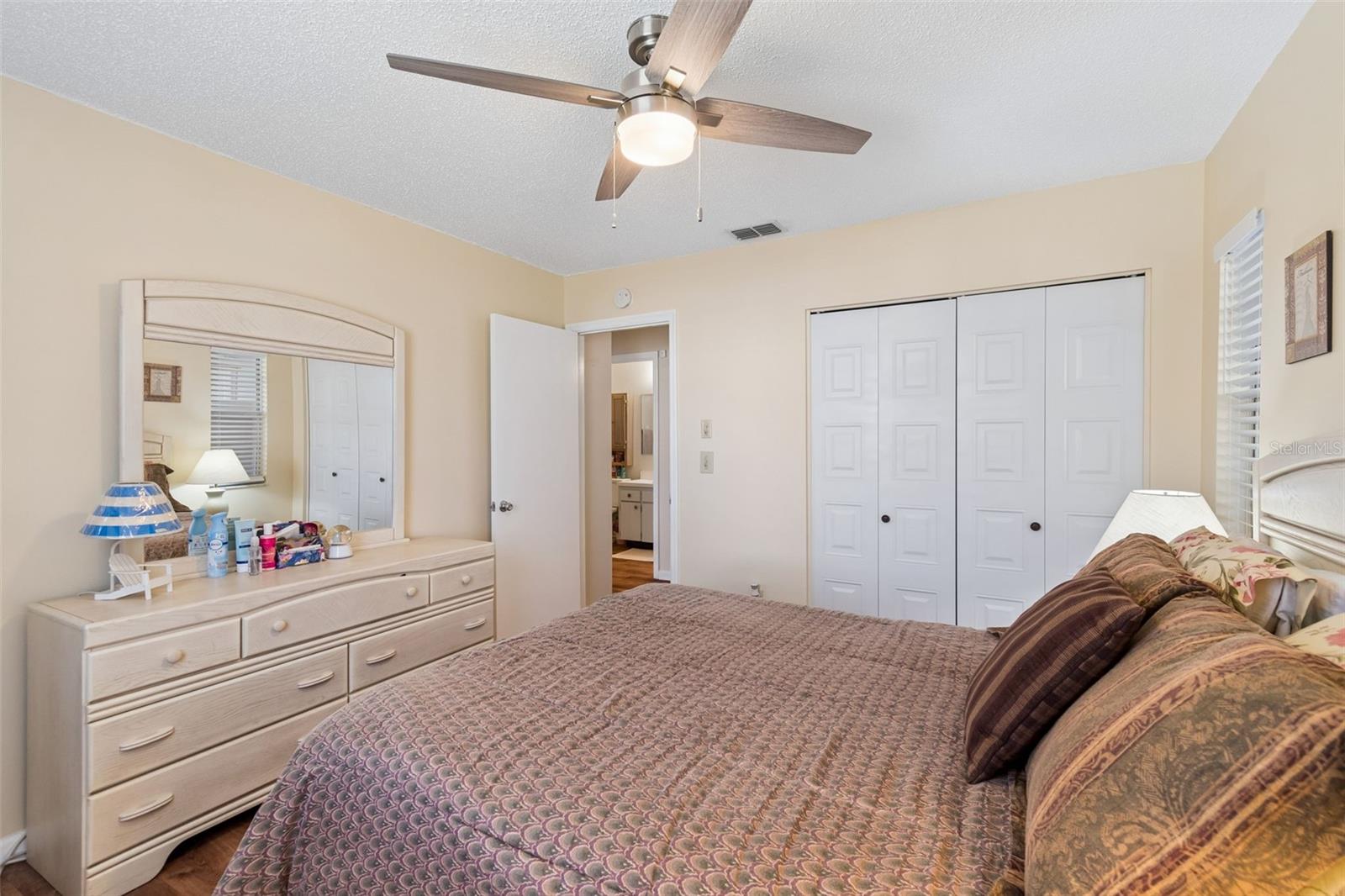 1904 CANTERBURY LN #5, SUN CITY CENTER, FL, 33573