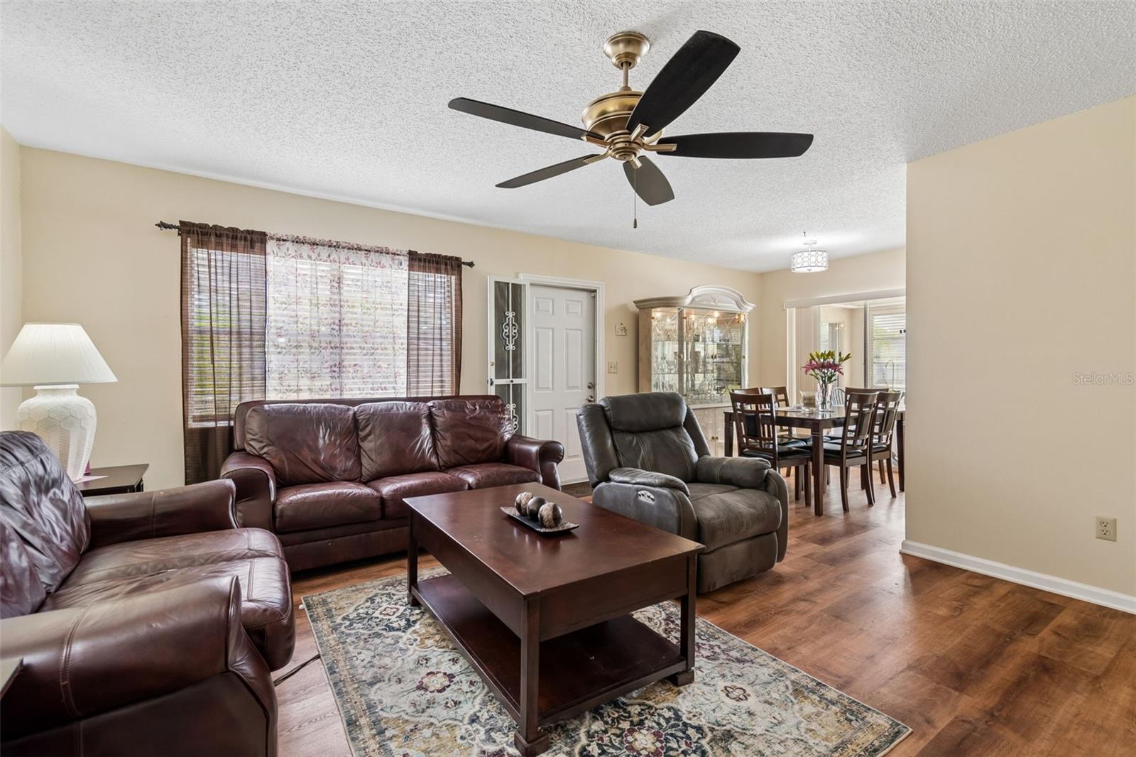 1904 CANTERBURY LN #5, SUN CITY CENTER, FL, 33573