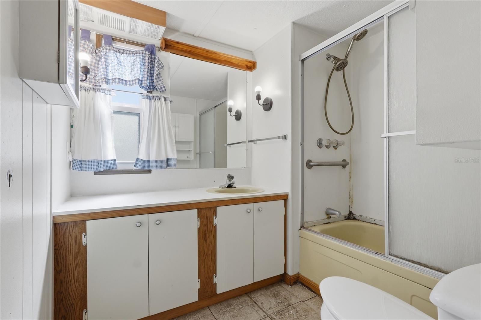 37622 MARCH LN, ZEPHYRHILLS, FL, 33541