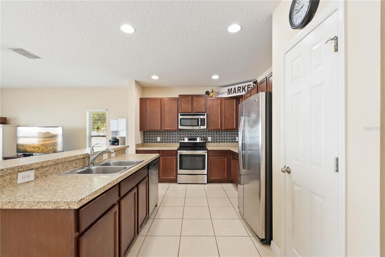 222 BELLA WAY, GROVELAND, FL, 34736