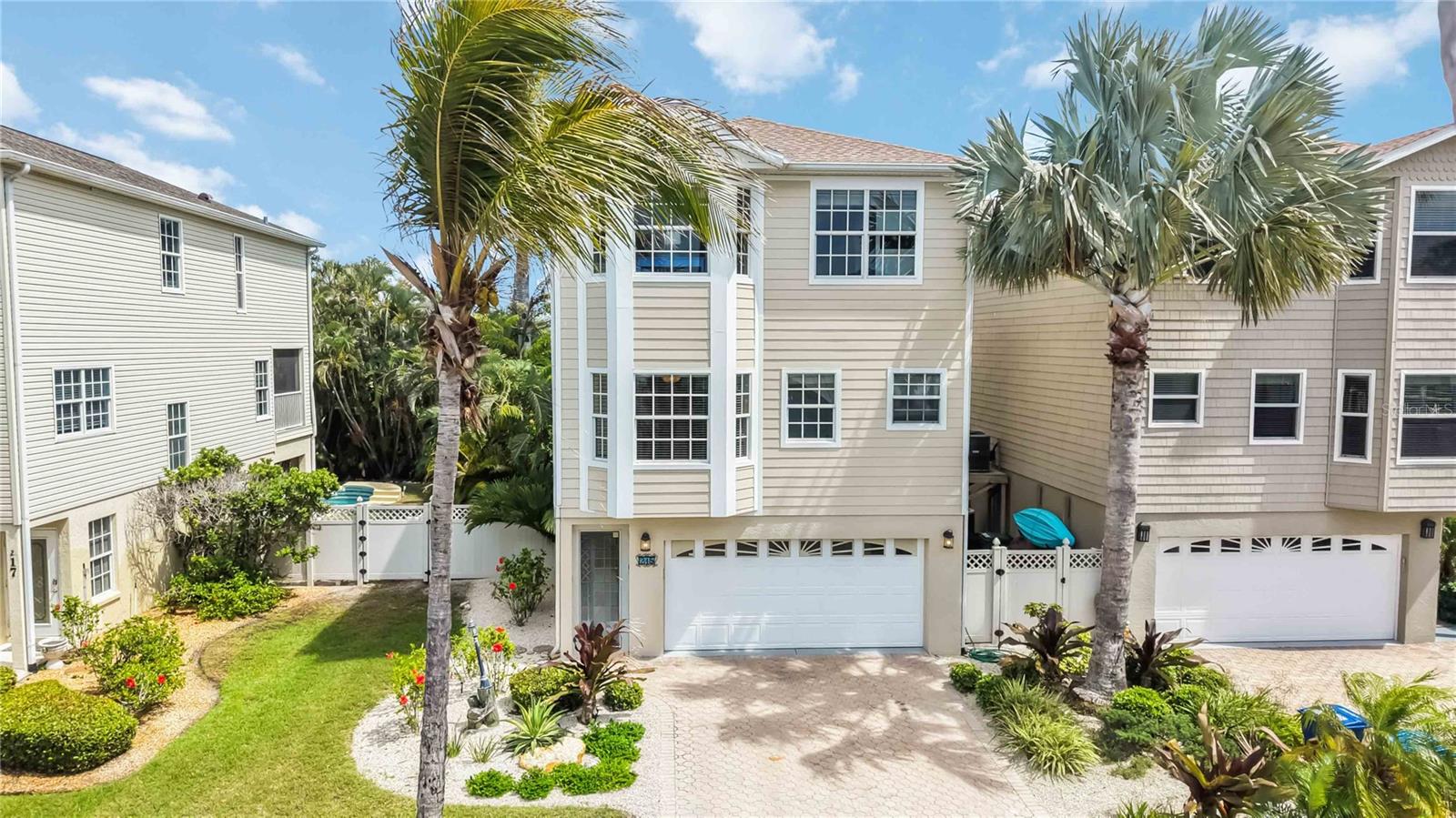 215 81ST ST, HOLMES BEACH, FL, 34217
