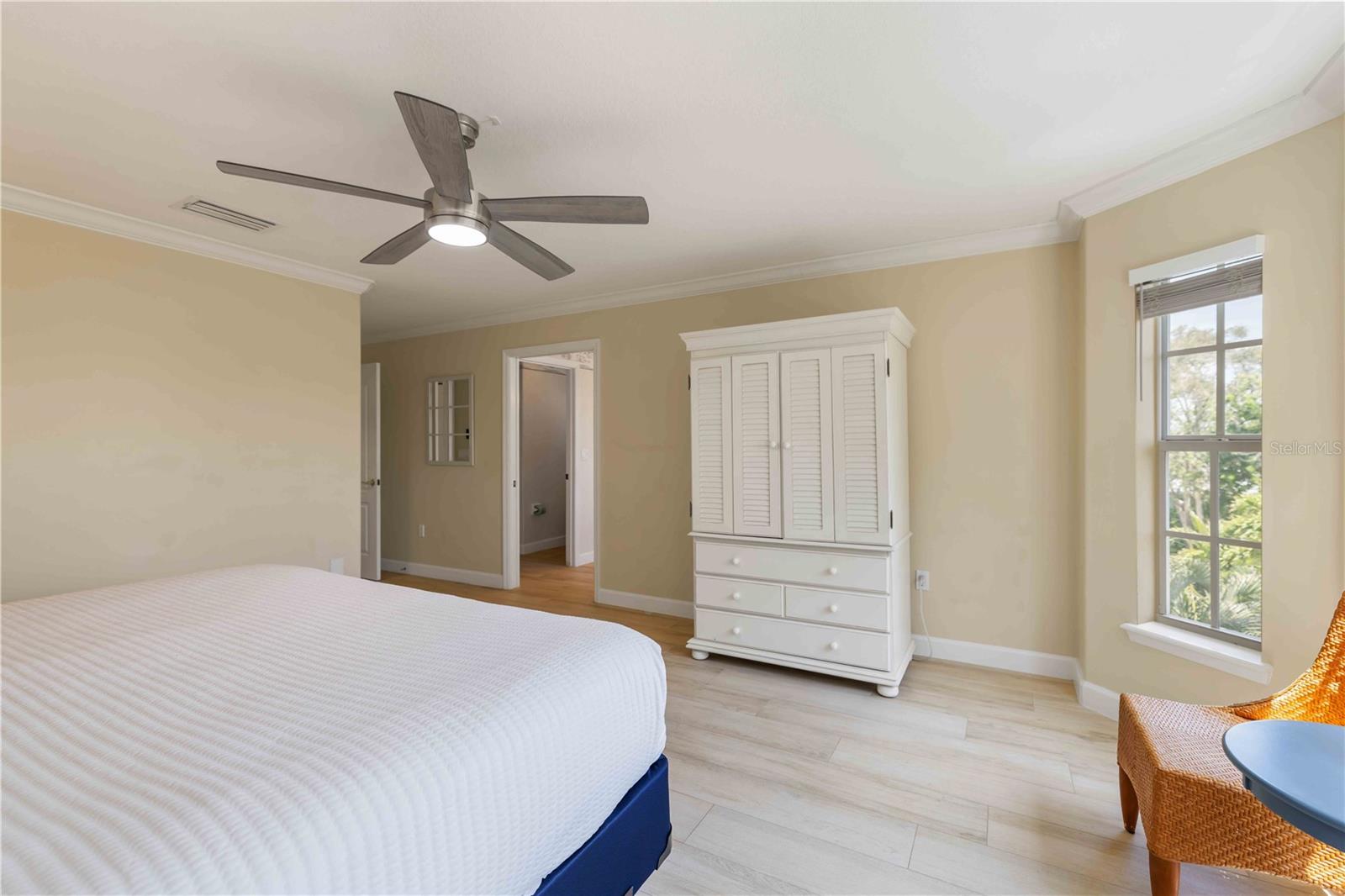 215 81ST ST, HOLMES BEACH, FL, 34217