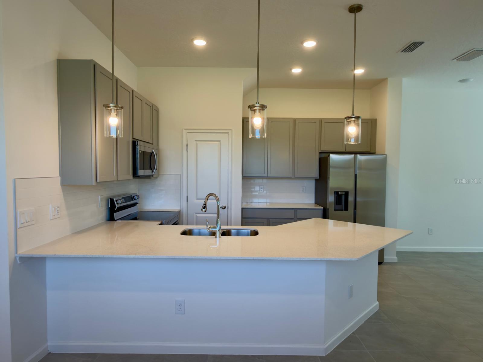 10592 EBB TIDE LN, ORLANDO, FL, 32821