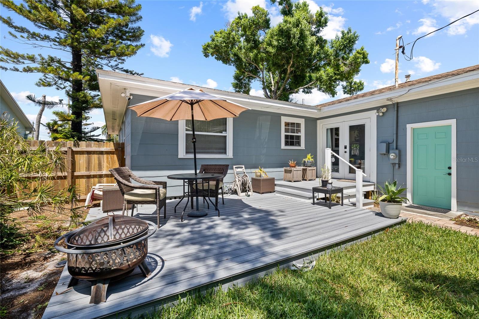 4650 2ND AVE S, ST PETERSBURG, FL, 33711