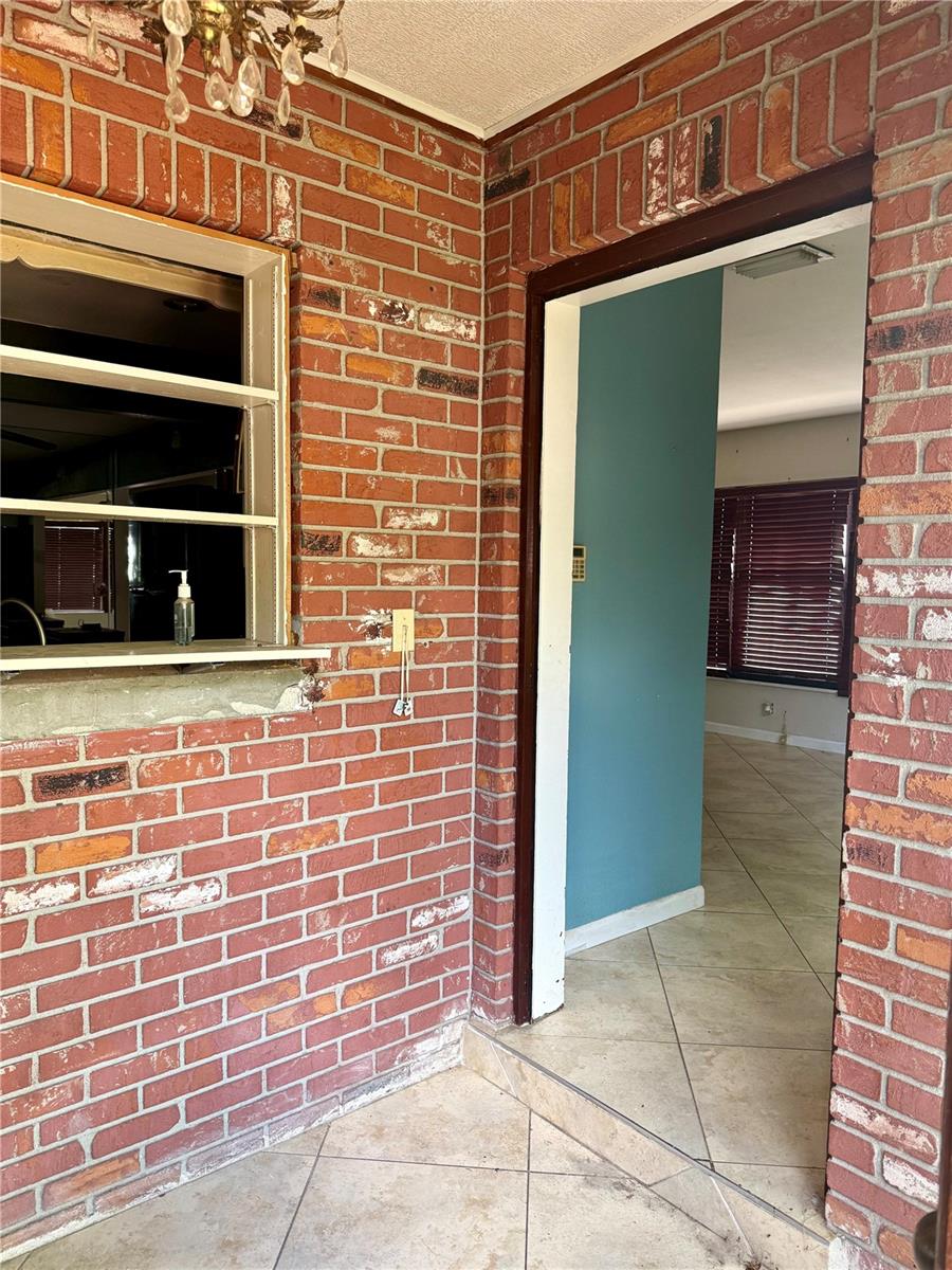 3018 W AILEEN ST, TAMPA, FL, 33607