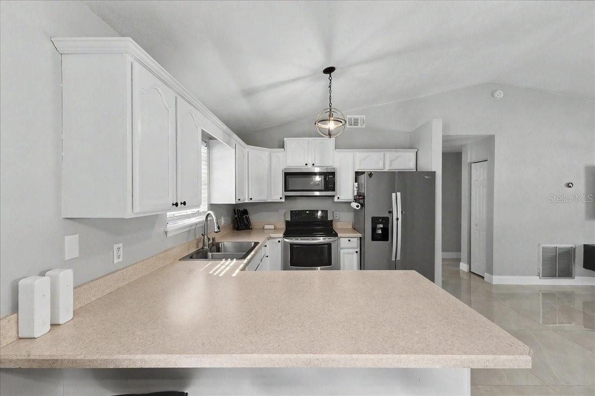 3223 TAMARIND DR, EDGEWATER, FL, 32141