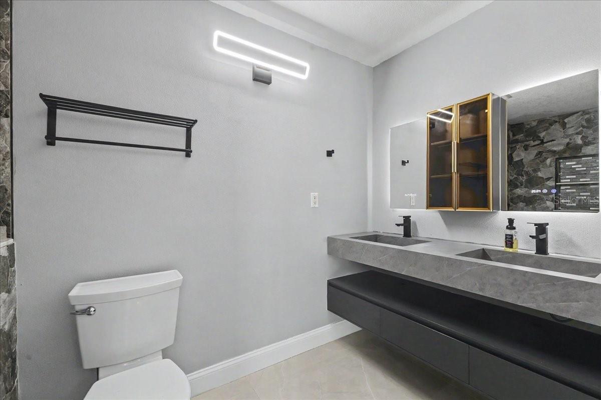 3223 TAMARIND DR, EDGEWATER, FL, 32141