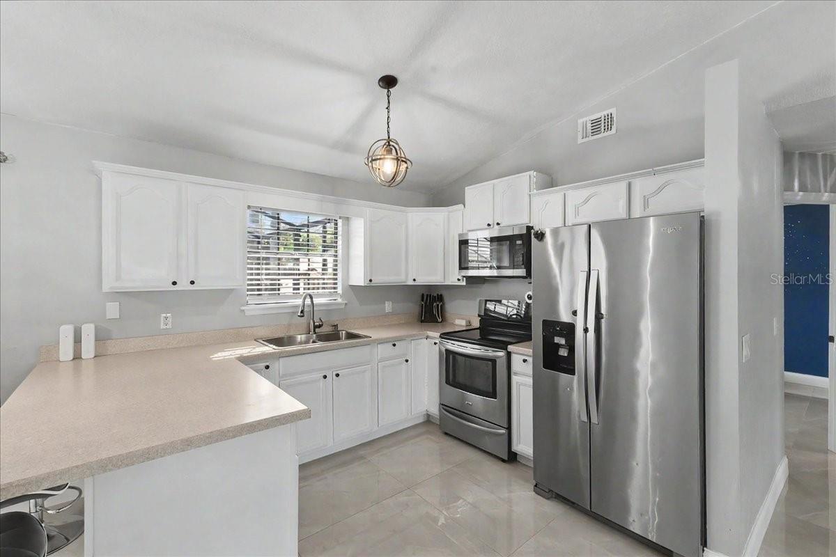 3223 TAMARIND DR, EDGEWATER, FL, 32141