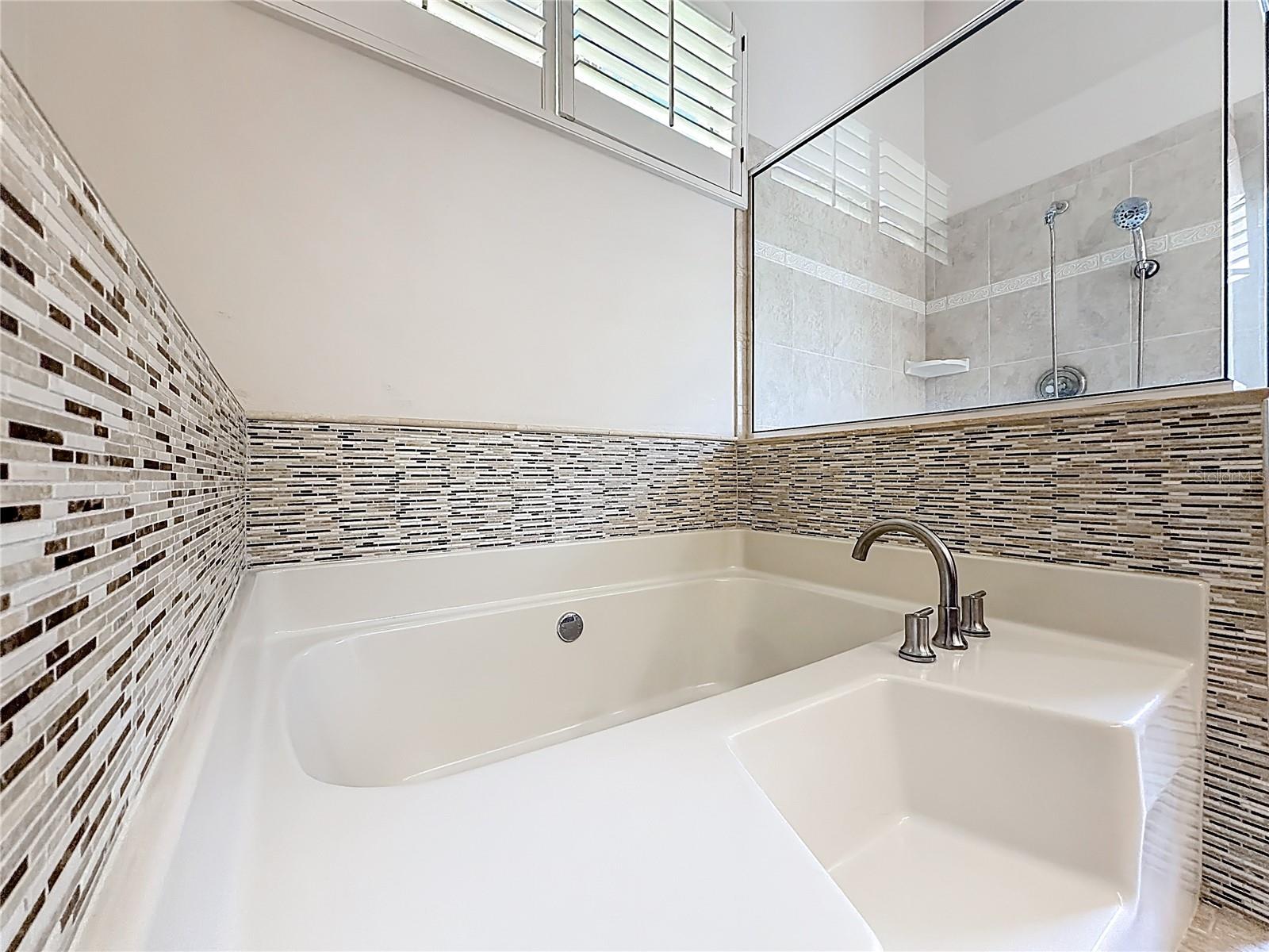 848 CREPE MYRTLE CIR, APOPKA, FL, 32712