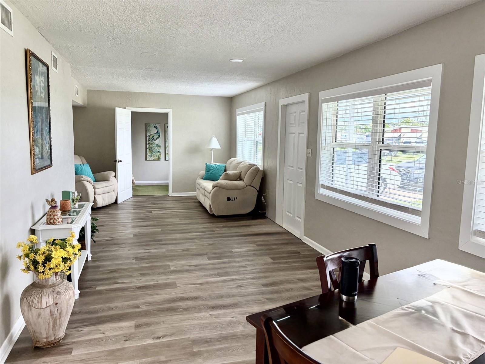 240 DALTON BLVD, PORT CHARLOTTE, FL, 33952