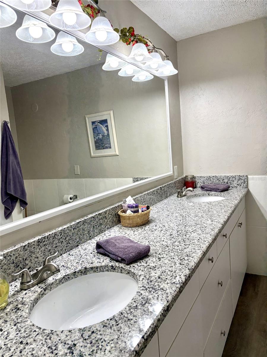 240 DALTON BLVD, PORT CHARLOTTE, FL, 33952