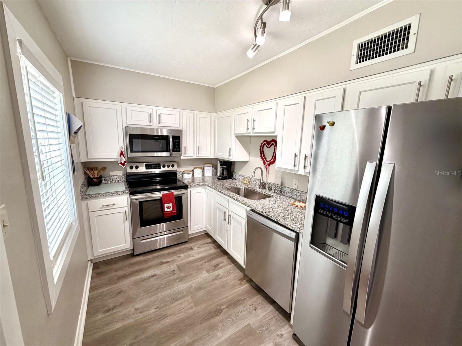 240 DALTON BLVD, PORT CHARLOTTE, FL, 33952