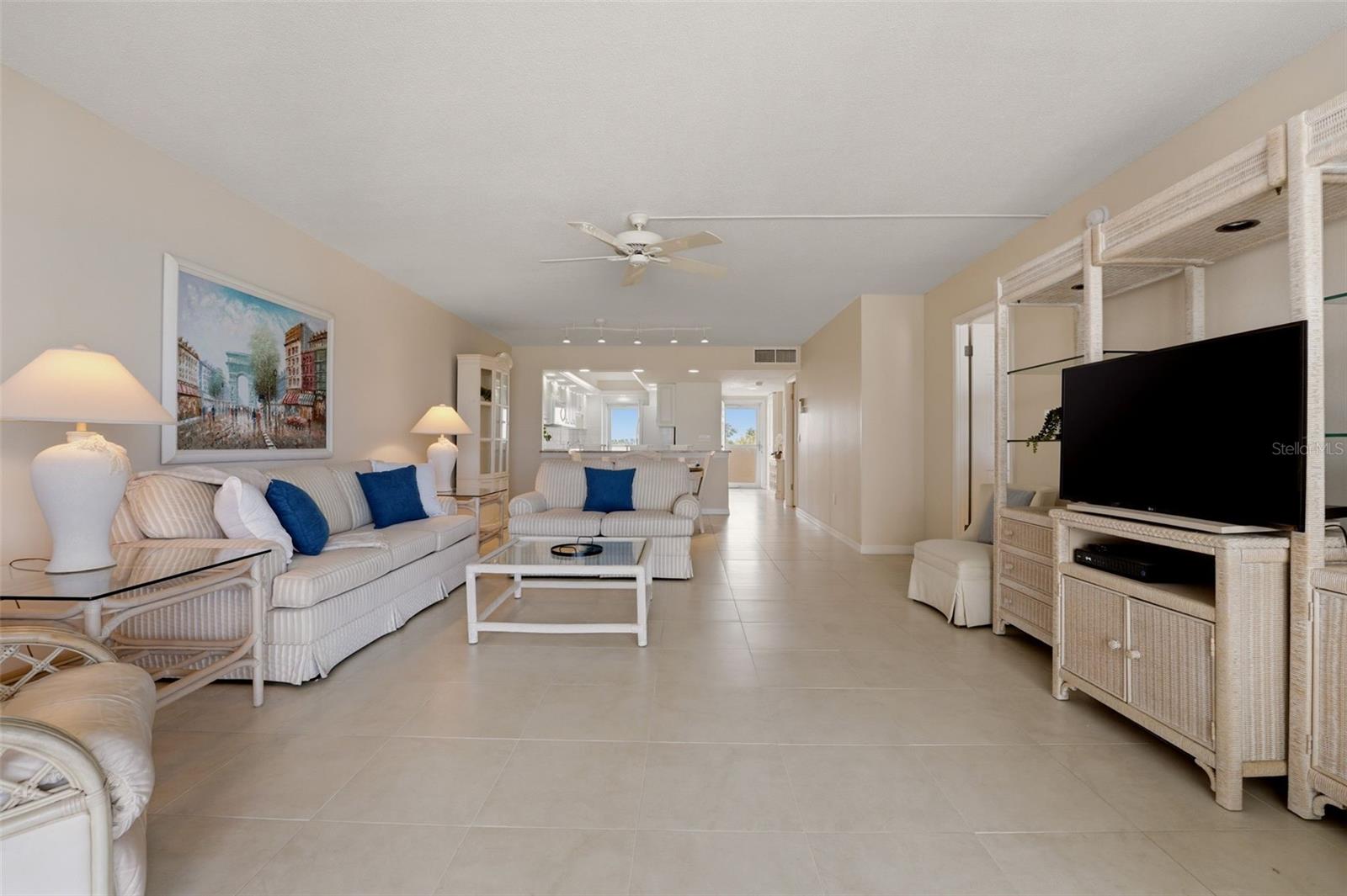 1150 TARPON CENTER DR #3D, VENICE, FL, 34285