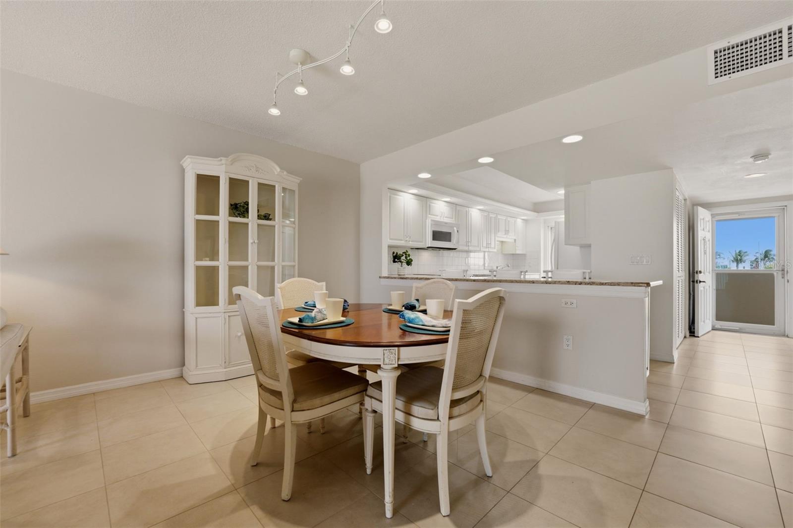 1150 TARPON CENTER DR #3D, VENICE, FL, 34285