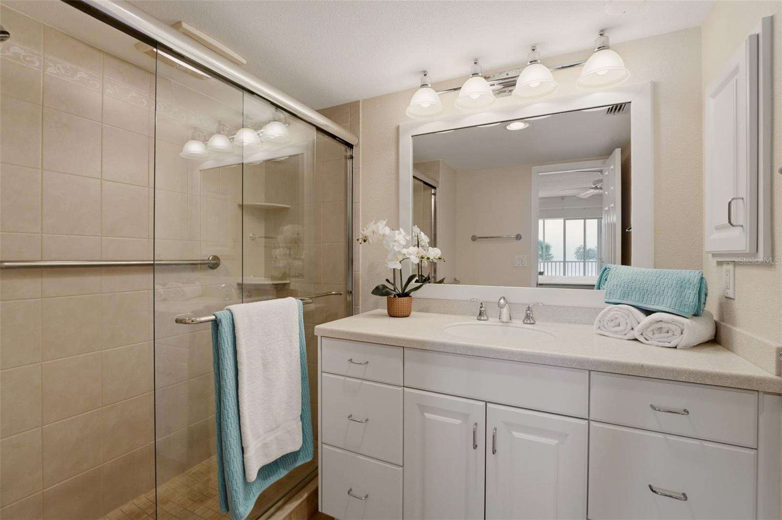 1150 TARPON CENTER DR #3D, VENICE, FL, 34285