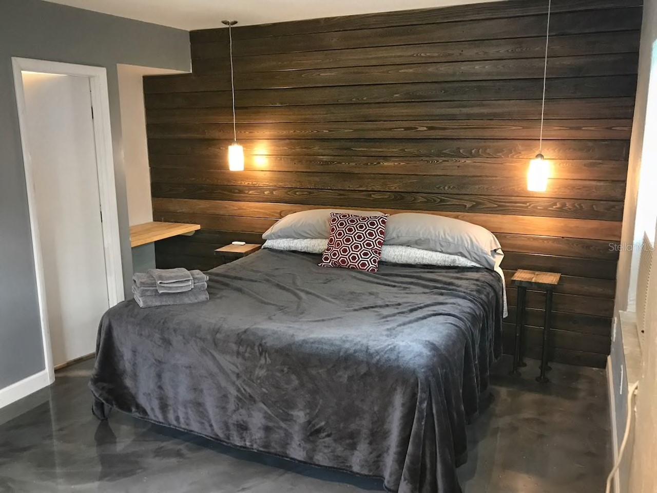 1235 22ND AVE S #C, ST PETERSBURG, FL, 33705