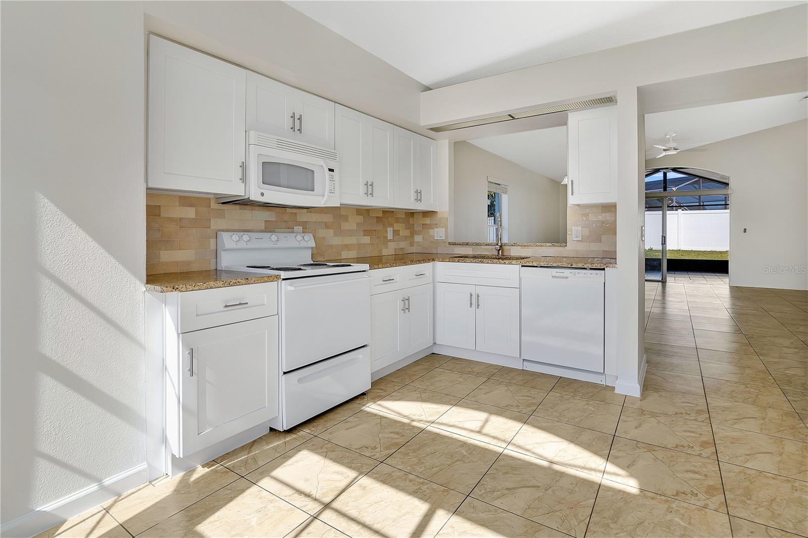 1538 AVLEIGH CIR, ORLANDO, FL, 32824