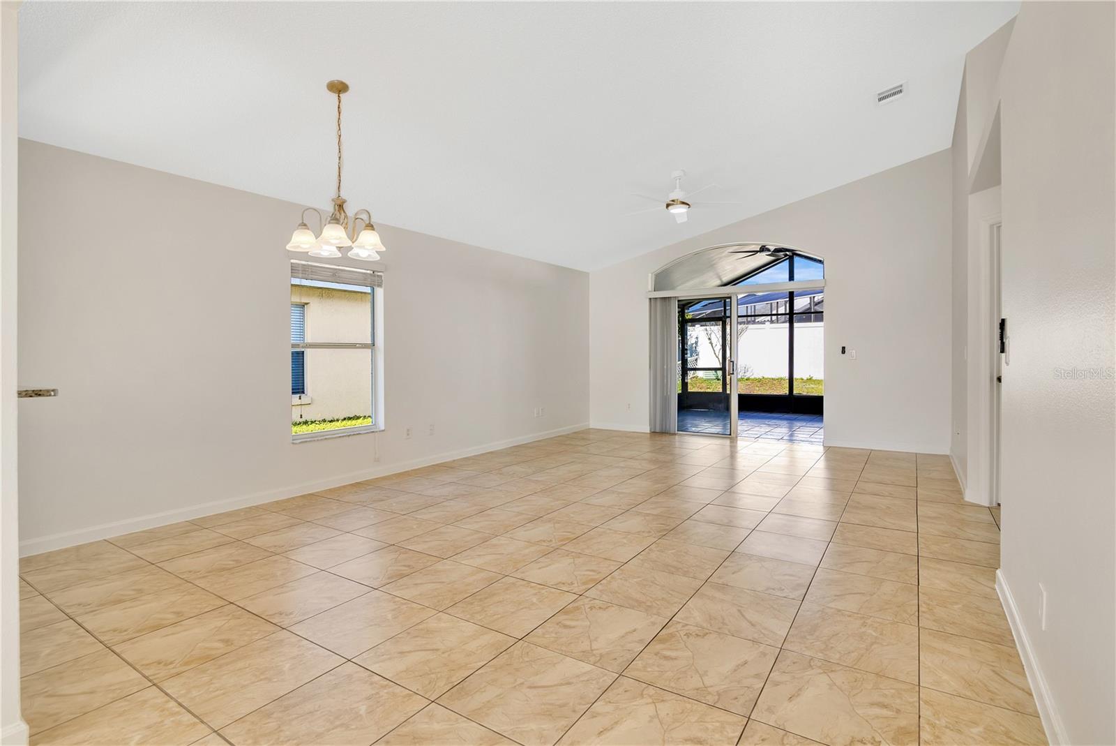 1538 AVLEIGH CIR, ORLANDO, FL, 32824