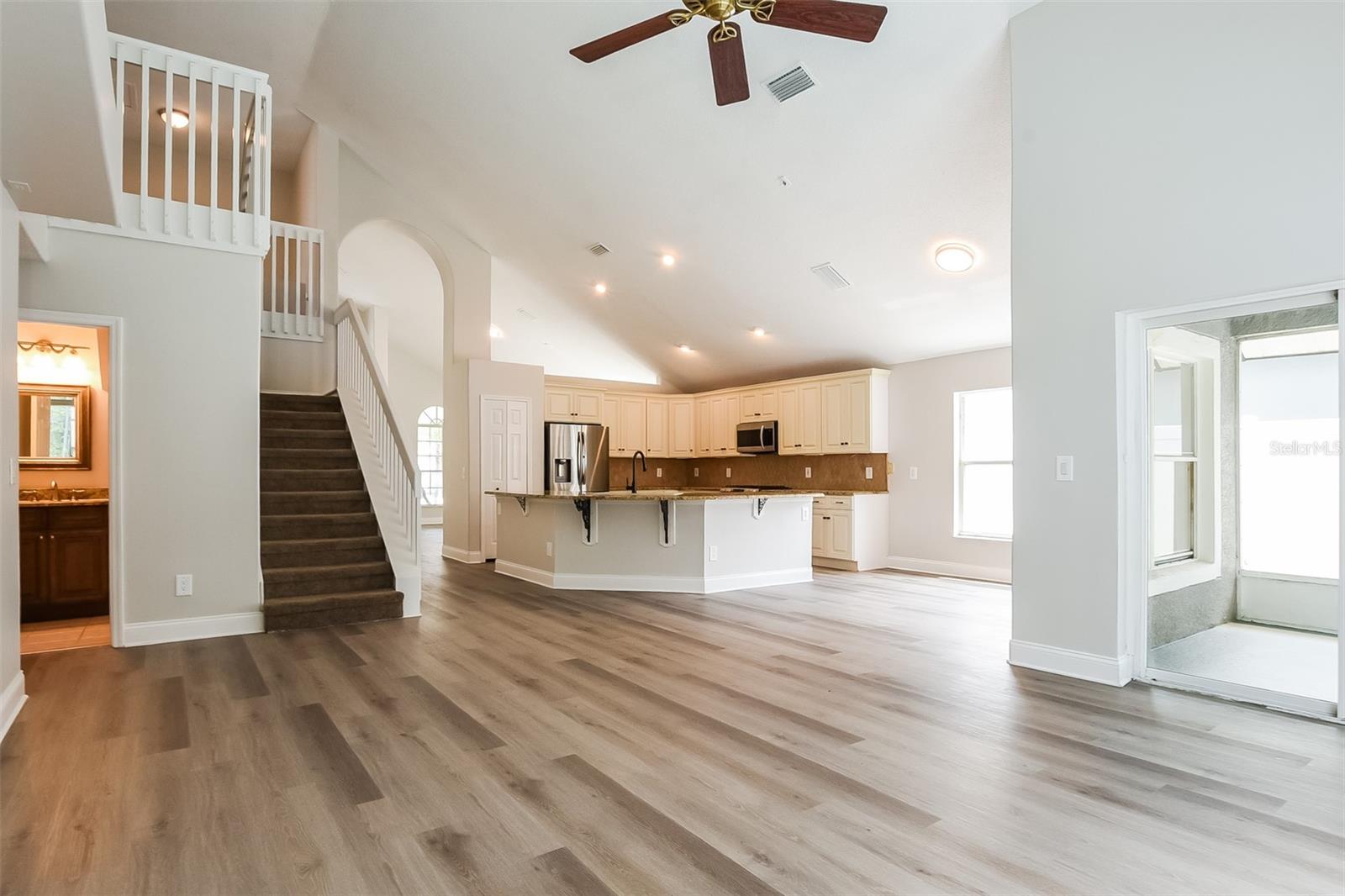 176 HANGING MOSS DR, OVIEDO, FL, 32765