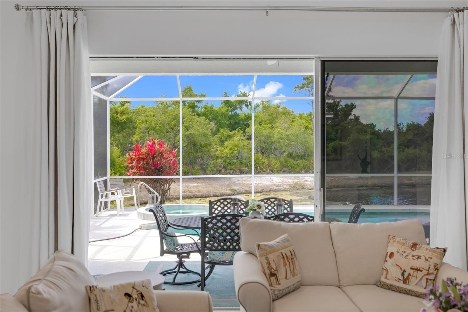 6413 GRAND POINT AVE, BRADENTON, FL, 34201