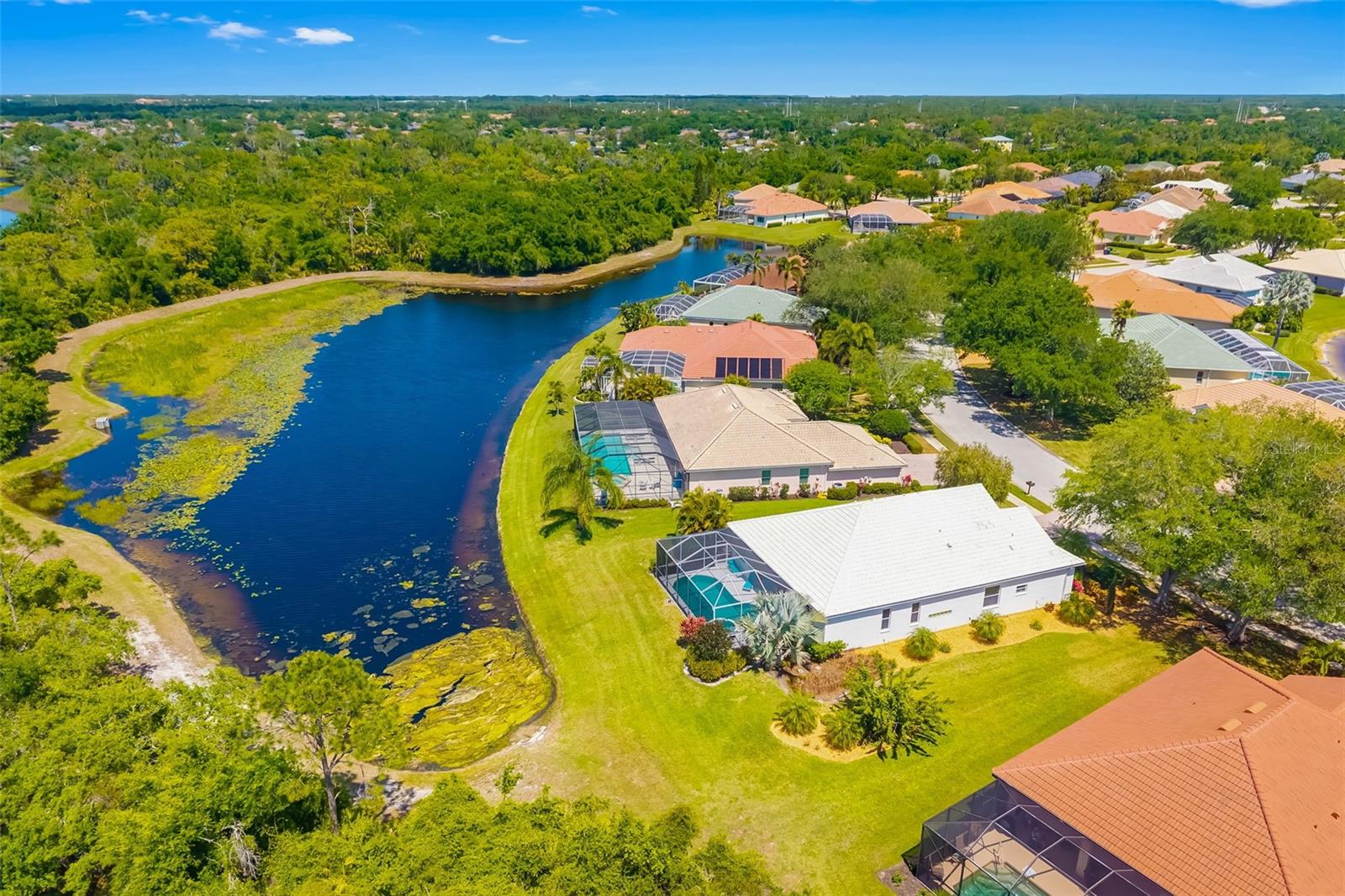 6413 GRAND POINT AVE, BRADENTON, FL, 34201