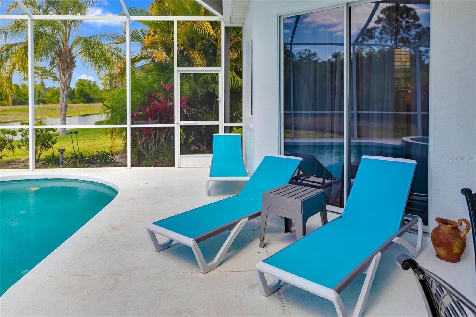 6413 GRAND POINT AVE, BRADENTON, FL, 34201