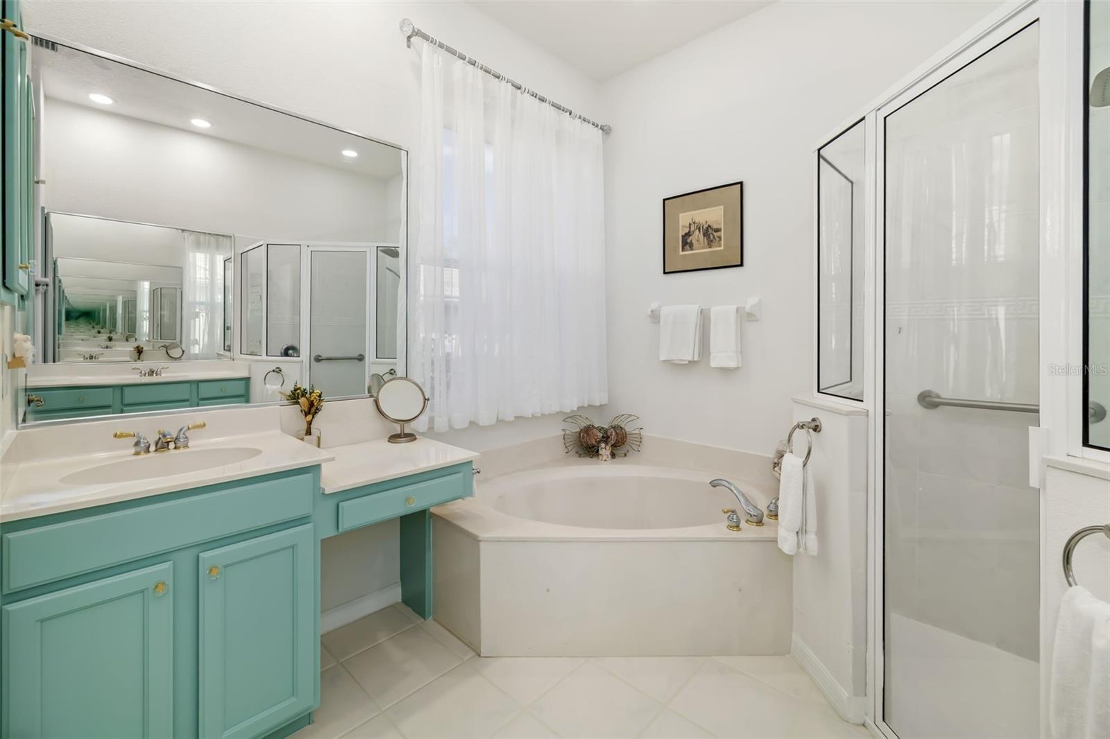 6413 GRAND POINT AVE, BRADENTON, FL, 34201