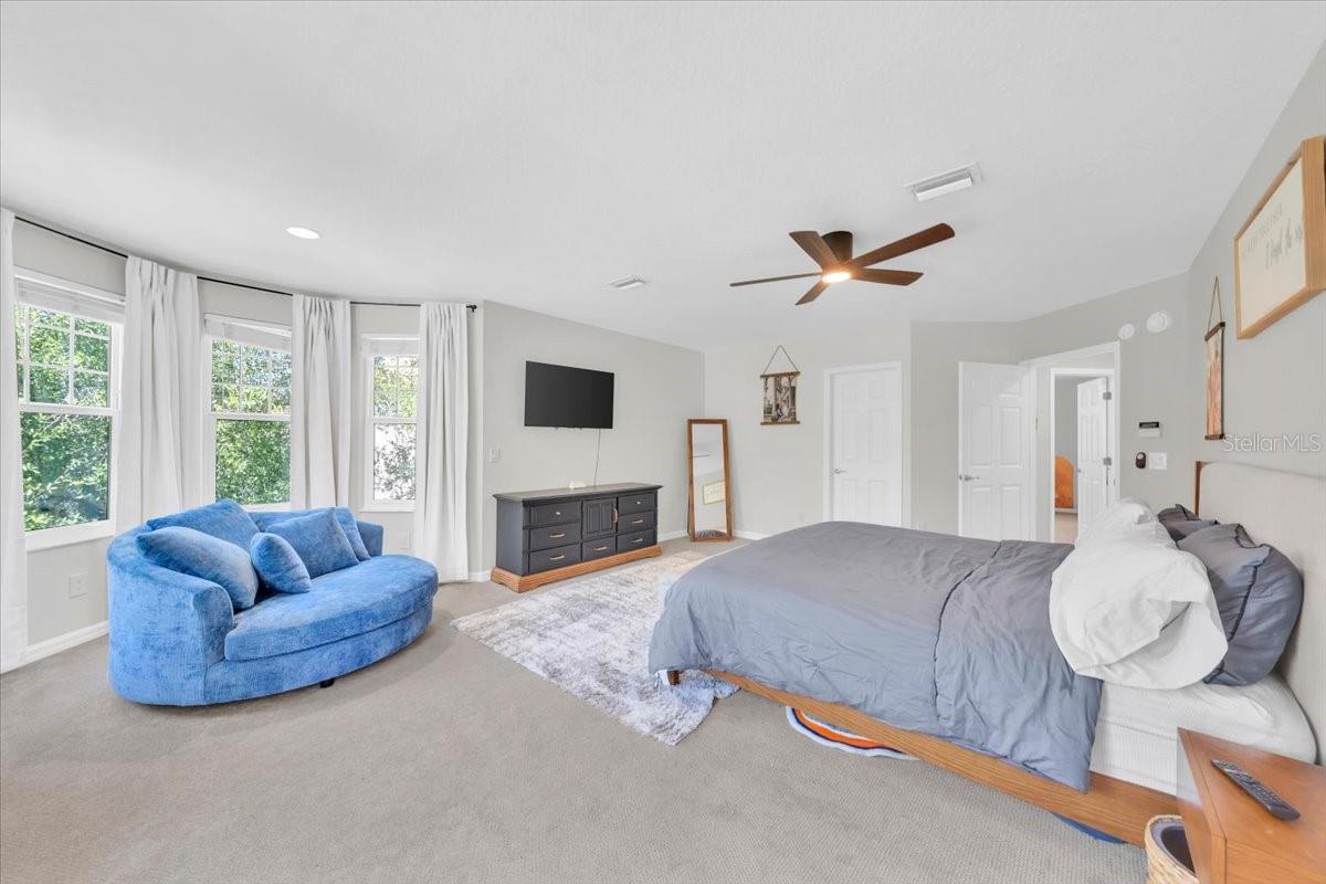 5913 FLATWOODS MANOR CIR, LITHIA, FL, 33547