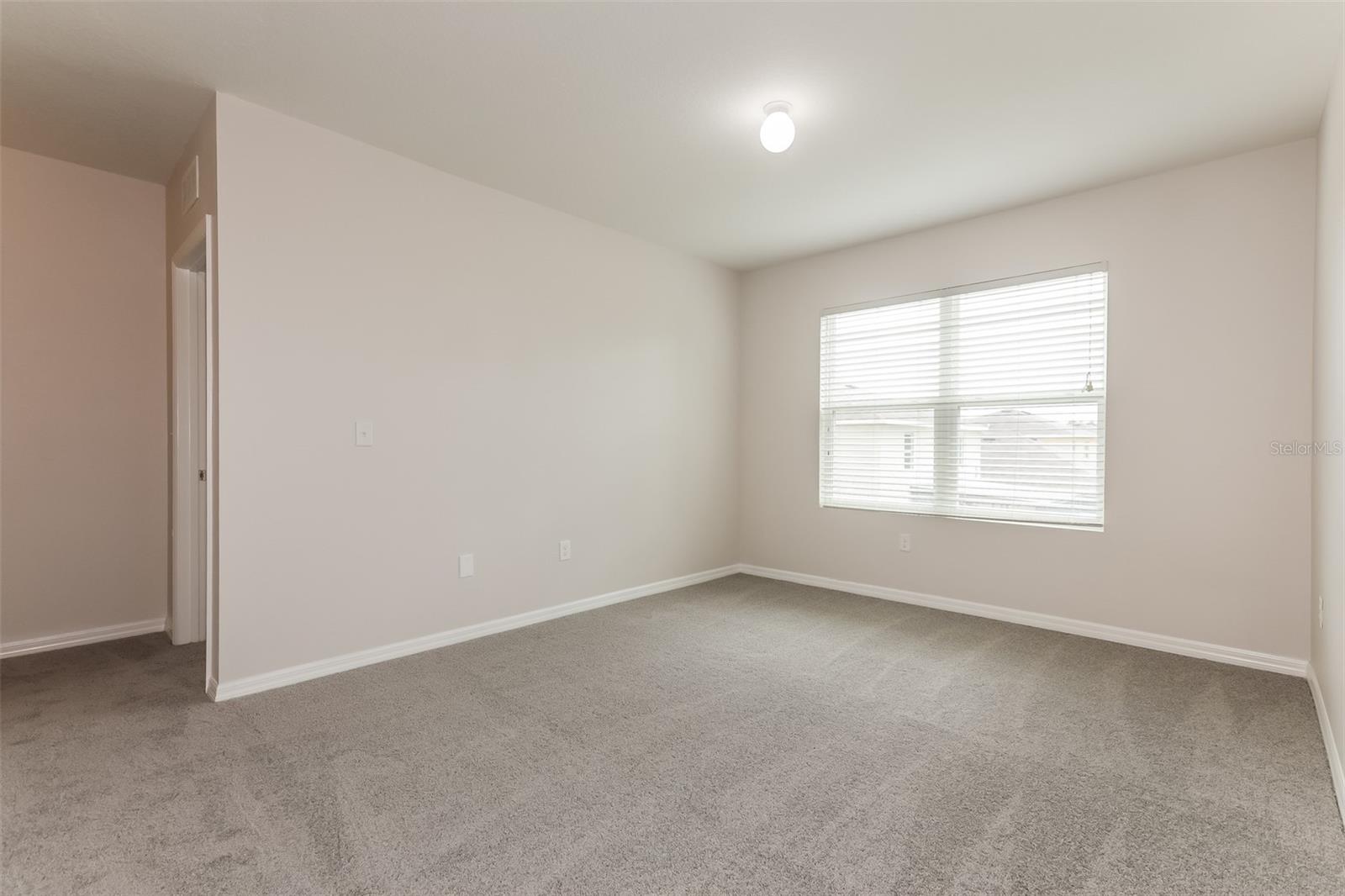 9529 SUNSTONE BLVD, THONOTOSASSA, FL, 33592