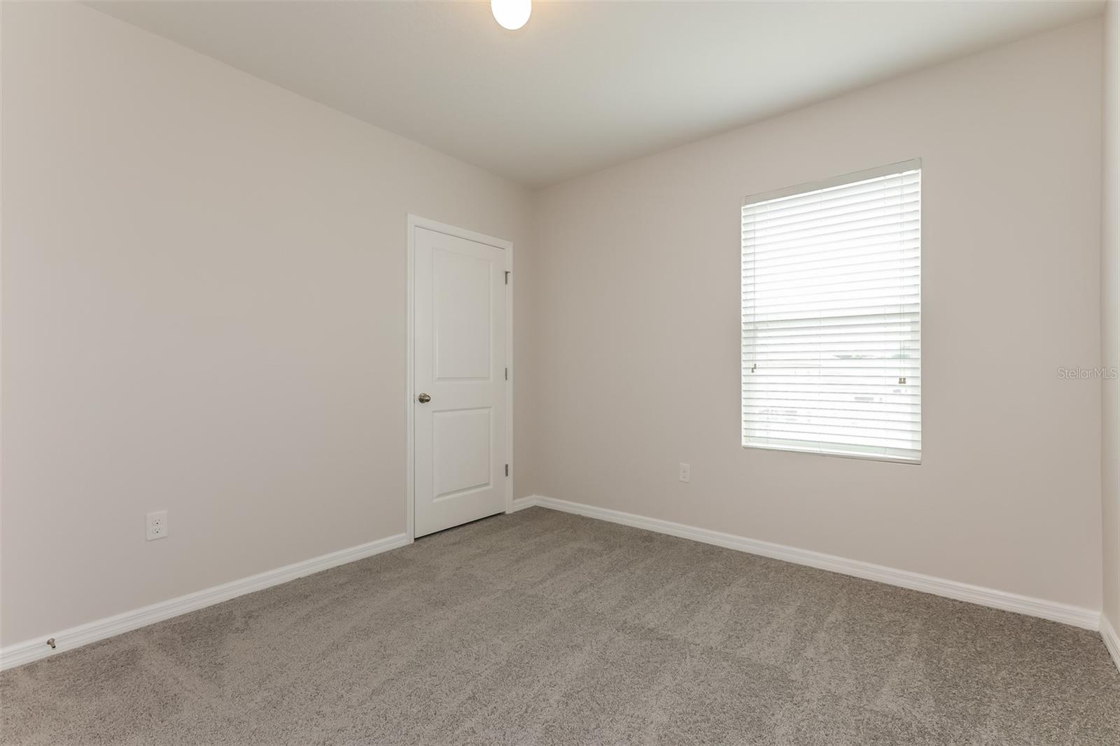 9529 SUNSTONE BLVD, THONOTOSASSA, FL, 33592